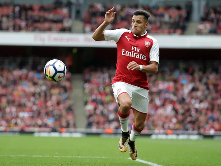 Bayern consider bids for Arsenal trio?