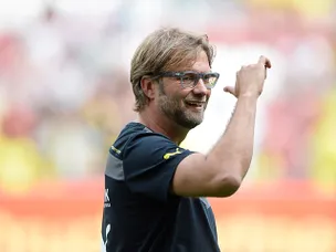 Klopp expects "intensive" Frankfurt clash