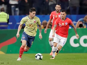 Chile beat Colombia on penalties to book semi-final spot