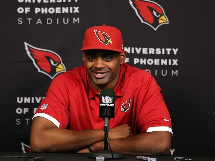 Dansby expects to remain with Cardinals