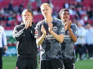 'Initial contact': Man United hold talks over potential move for Bundesliga midfielder