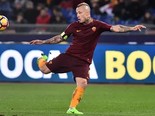 Radja Nainggolan fit to start for Roma