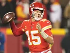 Chiefs survive Mahomes injury scare to overcome Jaguars