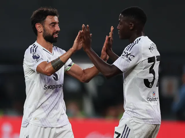 Gavi's bitter injury blow leads to Barca targeting 'shock' move for Man United midfielder