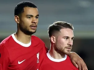 Liverpool star “wants to stay” amid Man City transfer rumours