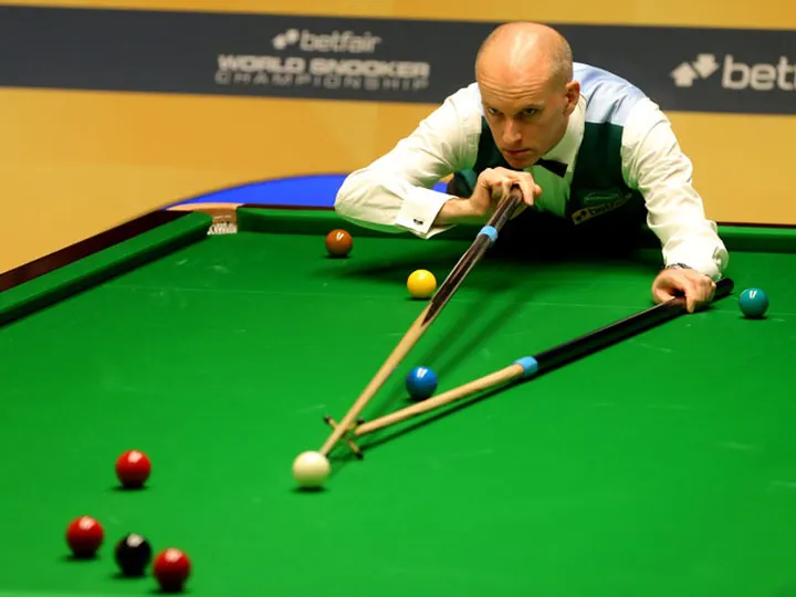 Graeme Dott wants shot clock