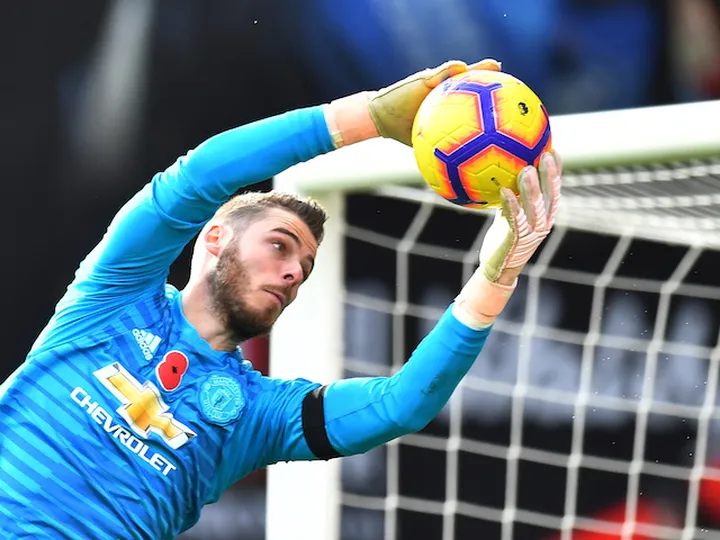 Mourinho optimistic over new deal for 'world's best' De Gea