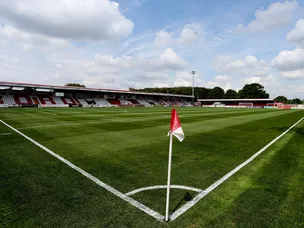 Dagenham progress in Johnstone's Paint Trophy
