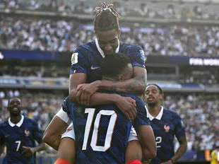 "Completely unstoppable" - Can anyone prevent France from winning World Cup?