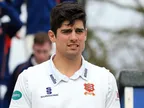 Alastair Cook pens new Essex deal