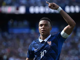 Becks in his ear: Mbappe teases American dream amid World Cup charge