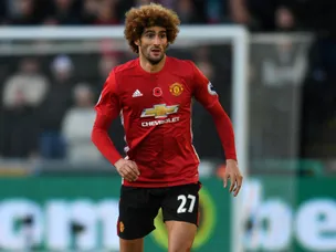 Neville: 'Mourinho not to blame for Fellaini sub'