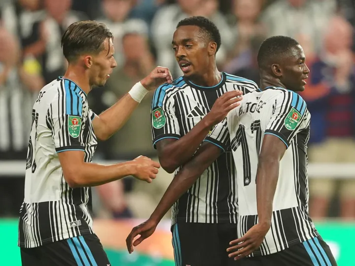 Man Utd and Arsenal 'keep a close eye' on £43m-valued Prem talent