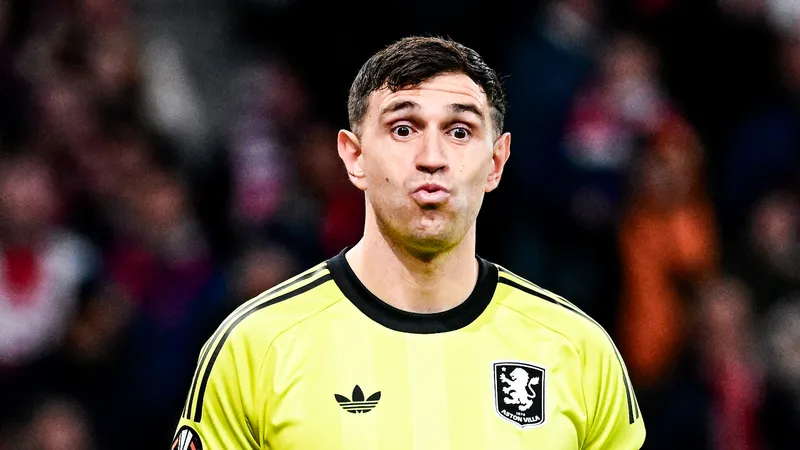 Aston Villa's surprise Martinez asking price 'revealed' as Juventus face financial problem