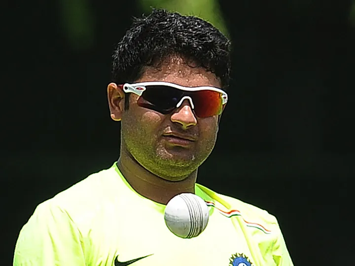 Somerset sign spinner Chawla