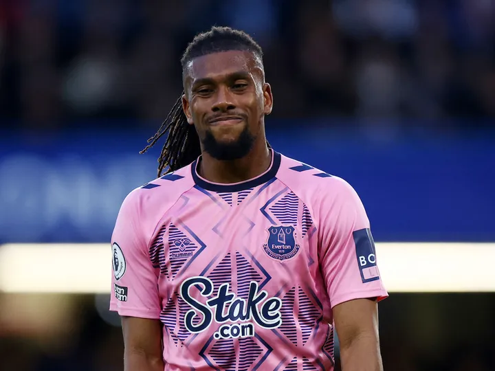 Alex Iwobi to decide Everton future next week?