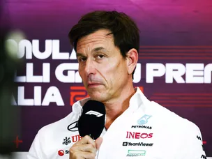 Wolff reveals he hit Raikkonen over Russell insult