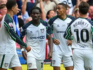 'Difficult deal' - Sunderland 'open' to selling West Ham target this summer