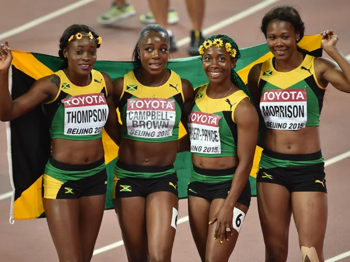 Jamaica win women's 4x100m relay
