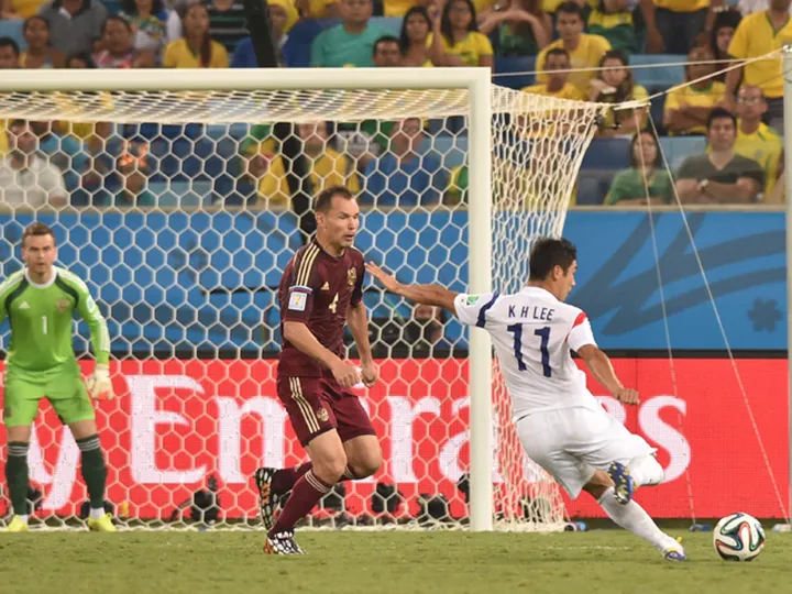 Akinfeev apologises to supporters