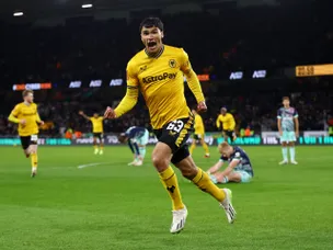 Fraser handed first Premier League start for Wolves