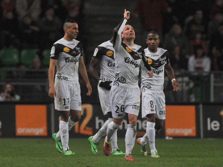 Guingamp name unchanged side