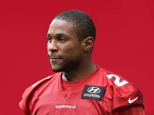 Peterson eyes Jones clash
