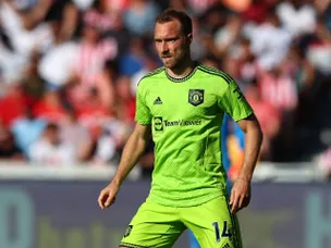 Christian Eriksen back in Man United XI against Chelsea