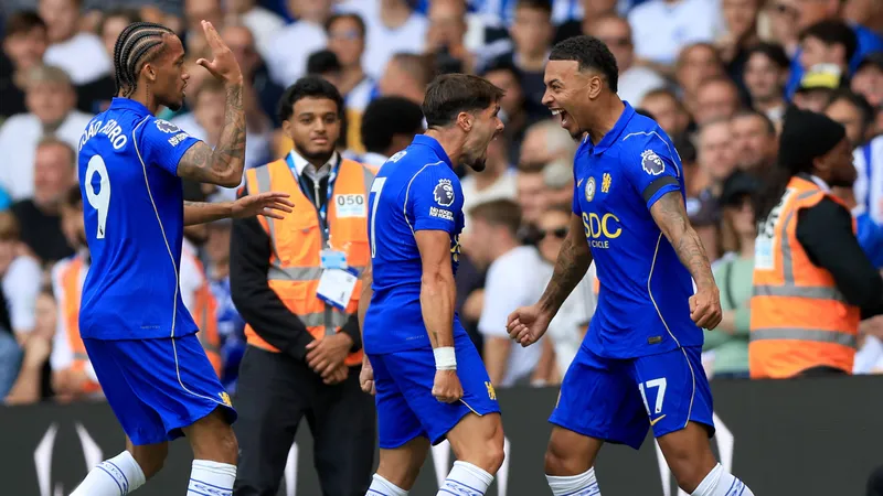 Arsenal and Man City keep 'close eye' on Chelsea attacker