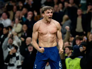 Wolves' winless woes continue as Spurs strike last-gasp equaliser