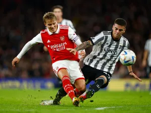 Xhaka scores own goal as Arsenal lose to Juventus