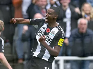 Arsenal suffer major blow in title race as Isak fires Newcastle to crucial victory