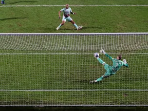 Blackburn 1-1 Swansea: Andre Ayew scores fourth penalty in four matches