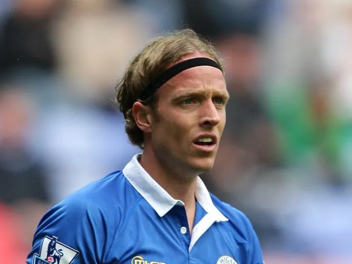 Martinez: 'Stam may have broken leg'