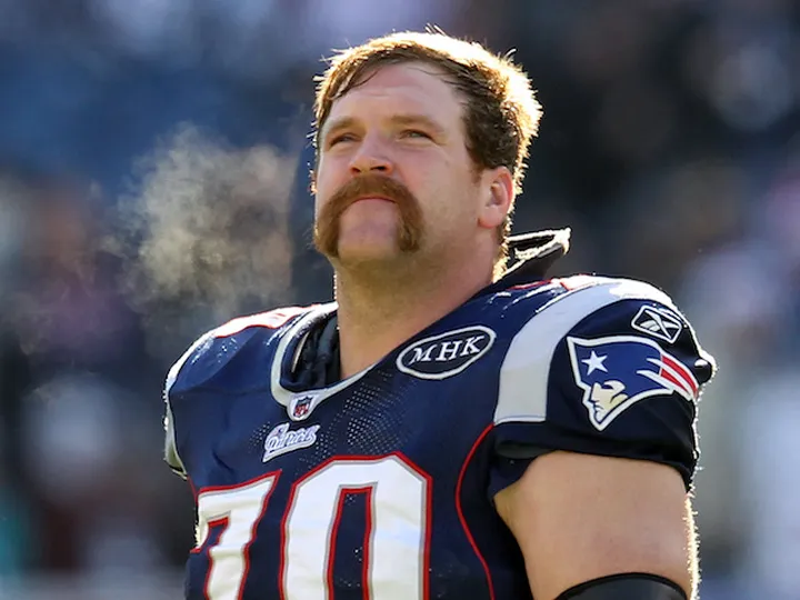 Mankins 'refused Patriots pay cut'