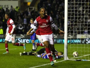 Walcott hails Arsenal's character