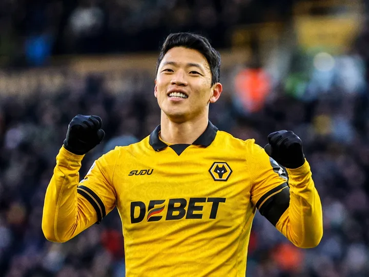 Wolves' wait is over! Mane, Hee-chan lead Old Gold to huge win against West Ham