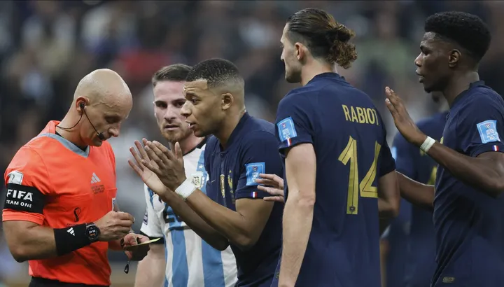What are the changes to the refereeing rules for the World Cup?