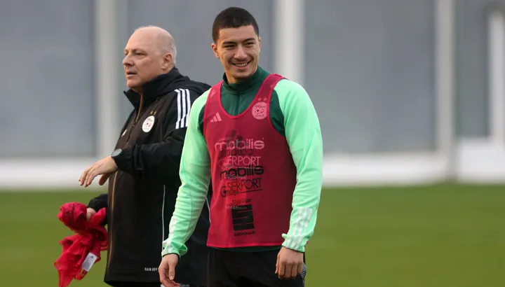 Barcelona scout Ibrahim Maza at AFCON as Algerian star impresses