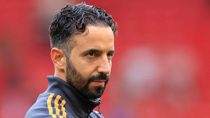'Unsettled' Man United ace on verge of Old Trafford exit with deal agreed