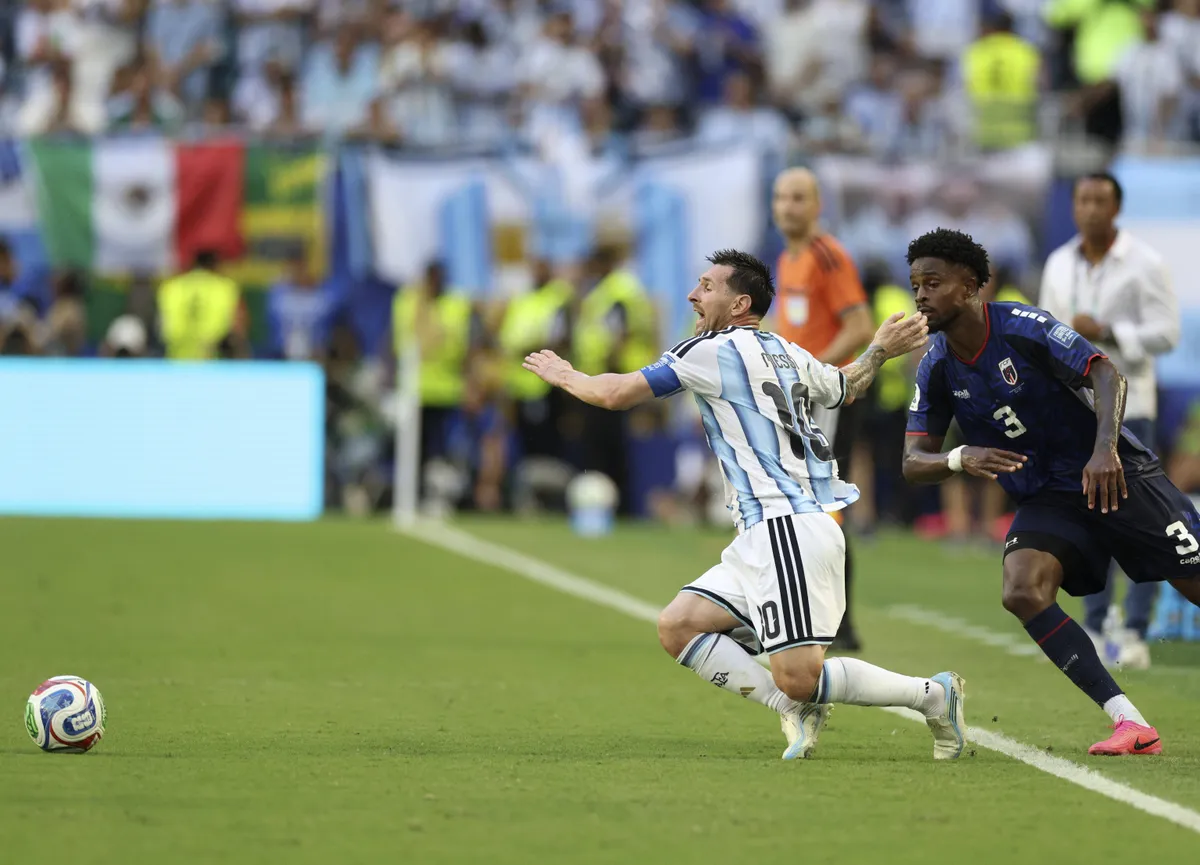 Argentina 3-2 Cape Verde: Albiceleste scraped through thanks to their backline, not their forwards