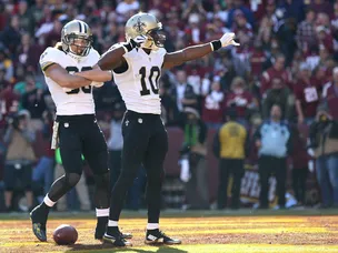 Saints hold slender lead over Panthers