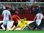 Eduardo scores his team's goal past David Soria during the UEFA Europa League semi-final second leg between Sevilla and Shakhtar Donetsk on May 5, 2016