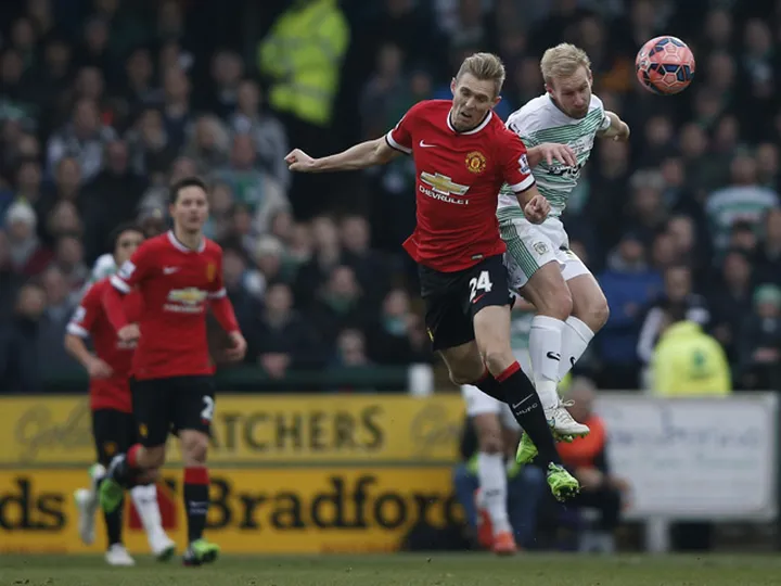 Man Utd through to FA Cup fourth round