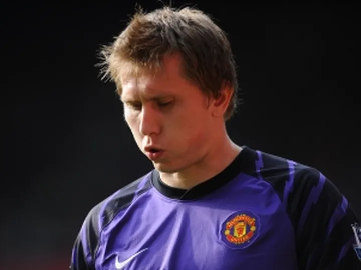 Brighton sign Kuszczak