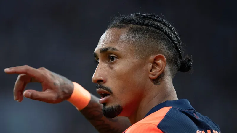 Yamal, Raphinha, Christensen updates: Barcelona injury, suspension list vs. Alaves