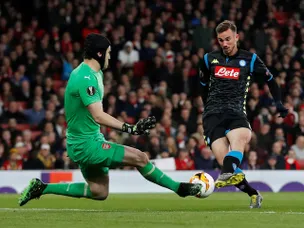 Barcelona 'send Eric Abidal to watch Fabian Ruiz'