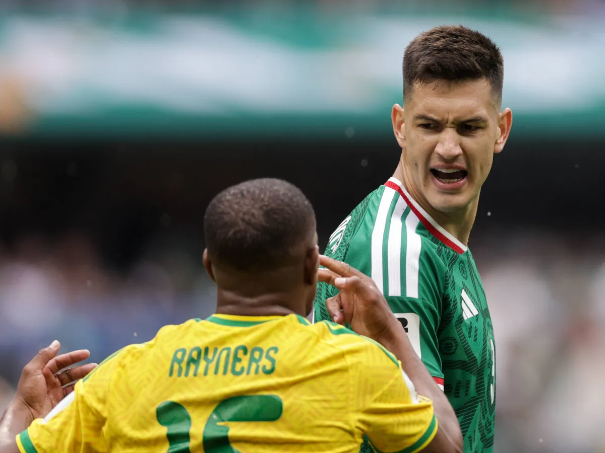 Mexico lineup vs. Czech Republic: Predicted XI for World Cup clash as hosts welcome back first choice centre back