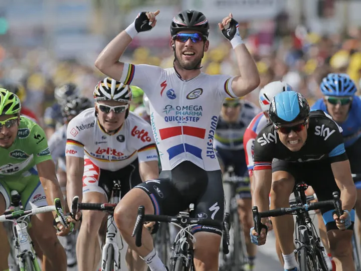 'Urine' thrown at Cavendish