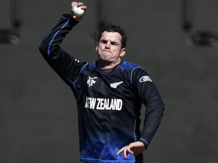 Kyle Mills announces retirement